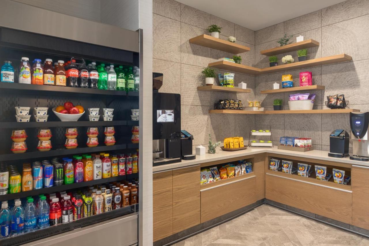Even Hotels Rochester - Mayo Clinic Area By Ihg ภายนอก รูปภาพ